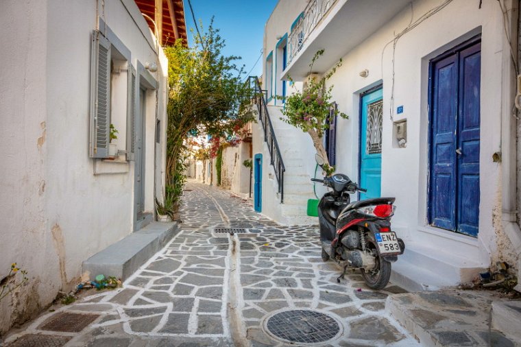 061 Paros, Parikia.jpg